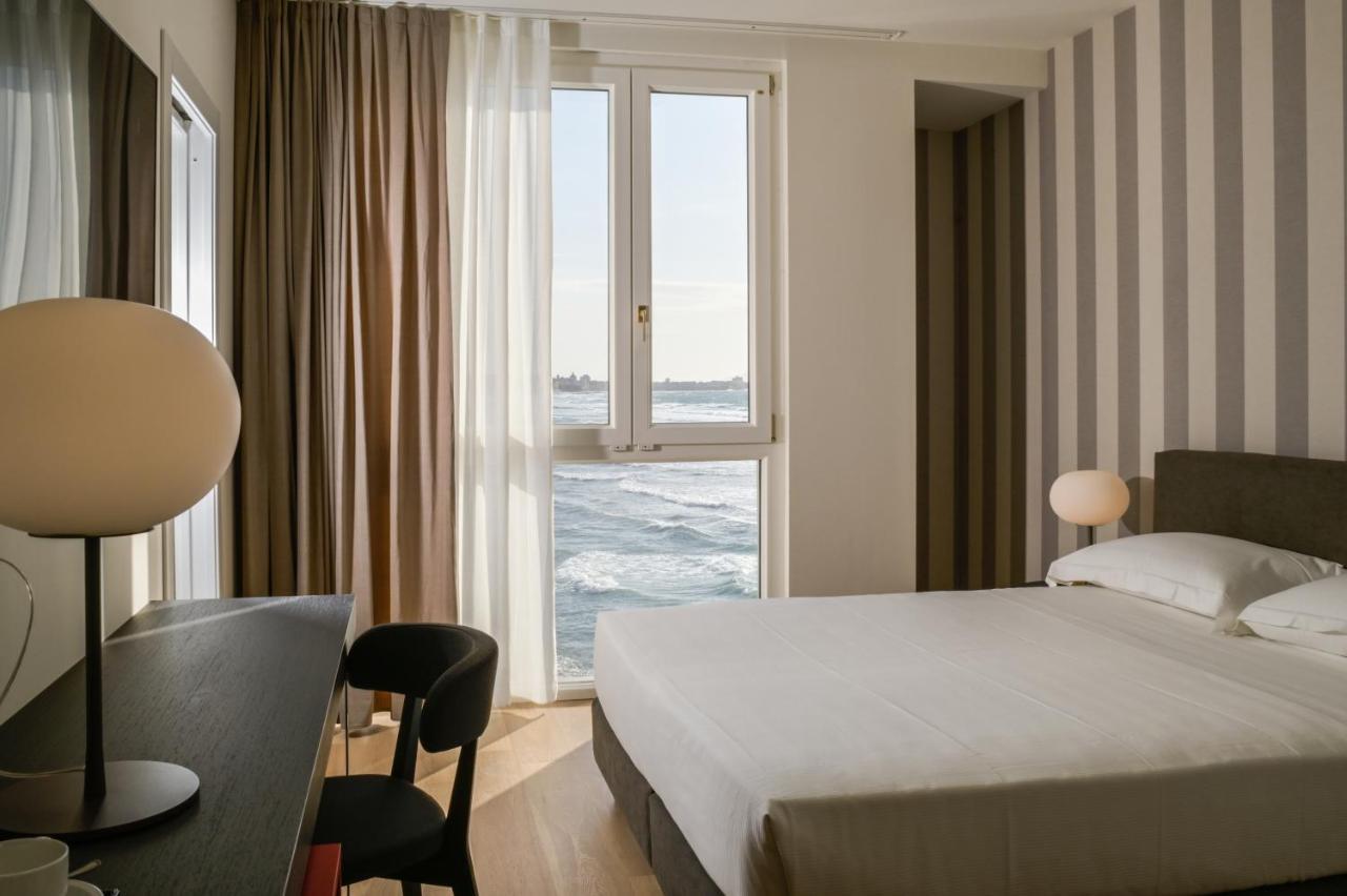 Hotel Punta Tipa 特拉帕尼 外观 照片