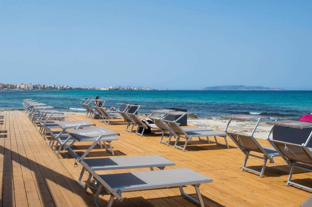 Hotel Punta Tipa 特拉帕尼 外观 照片