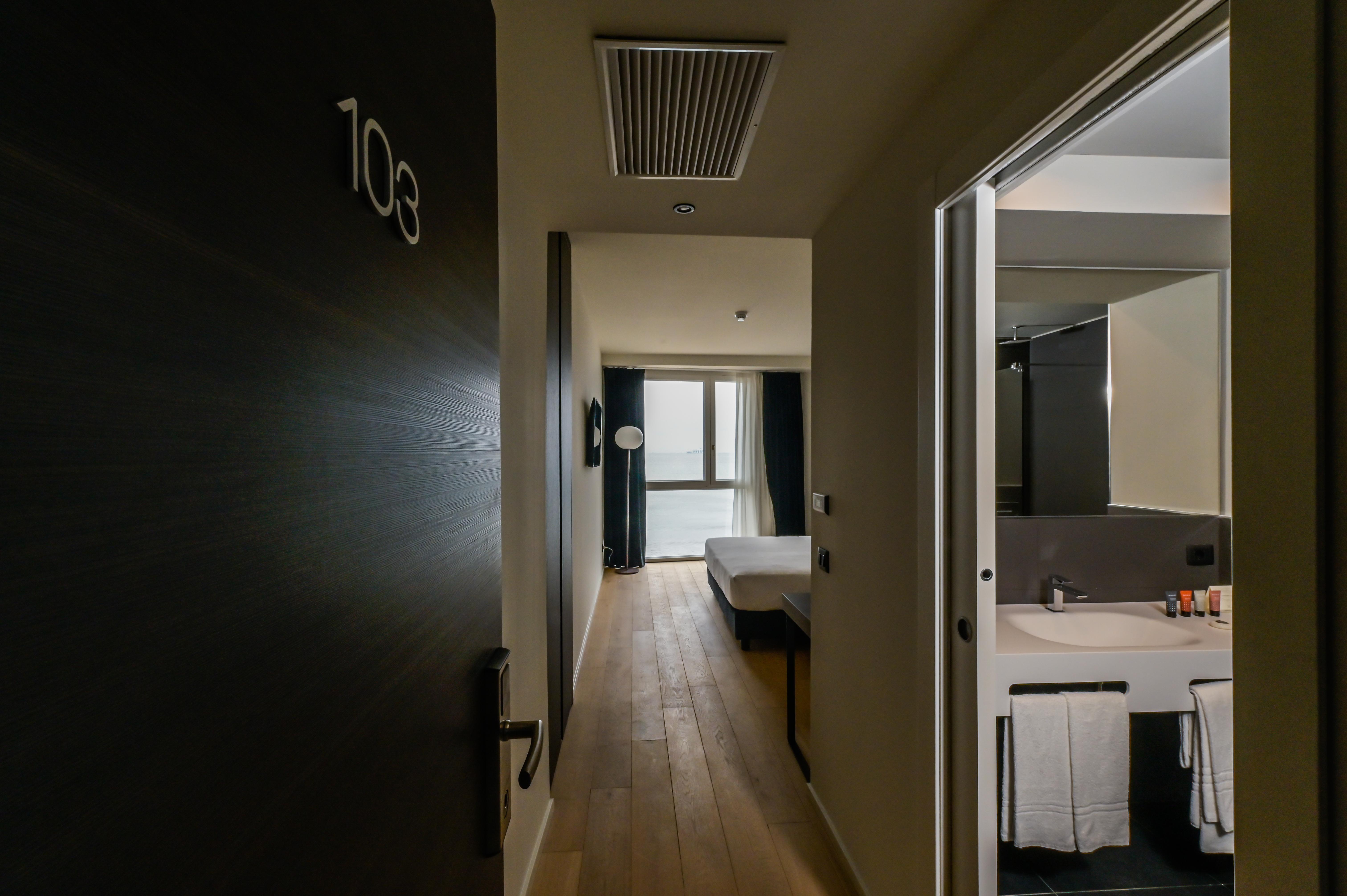 Hotel Punta Tipa 特拉帕尼 外观 照片